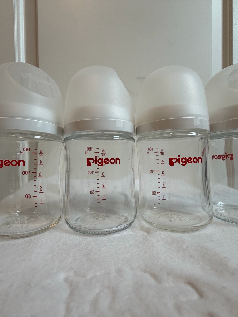 Pigeon Baby Glass Bottles 5 oz Pack of 4 - Picture 2 of 2
